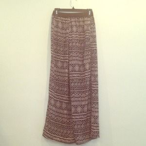 ⛔️⛔️Soldd⛔️⛔️Flowy Aztec Pants