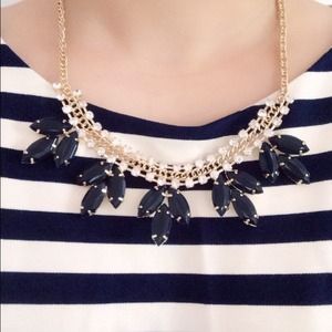 NWT J CREW Diamond Crystals Statement Necklace