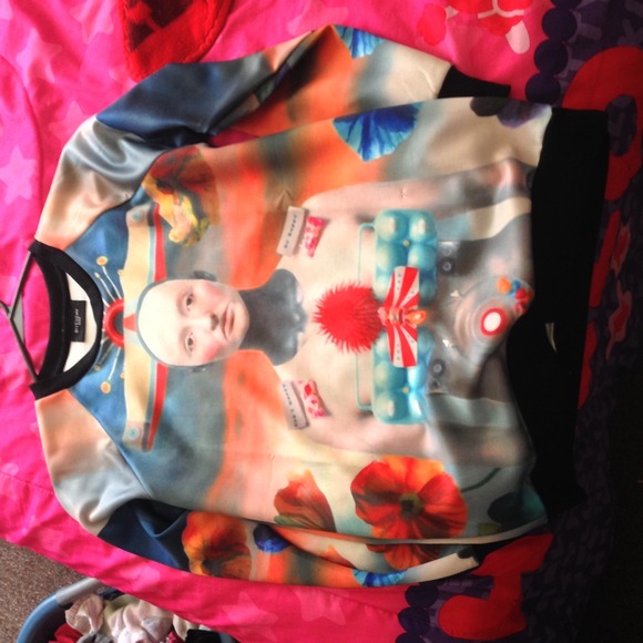 Givenchy light Buddha sweater
