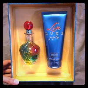 ON HOLD for @loladoll-Live Luxe by Jennifer Lopez