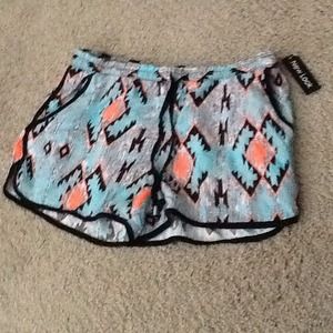 Women shorts