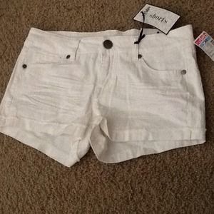 Junior shorts all white brand new with tags size 5