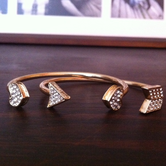 Jewelry - ☀Hearts & Arrows Bracelet Set Goldtone