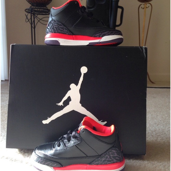 JORDAN 3 RETRO (TD) BRIGHT CRIMSON