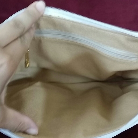 SOLD!!!!!   Brand New Summer Bag! - Picture 2 of 4