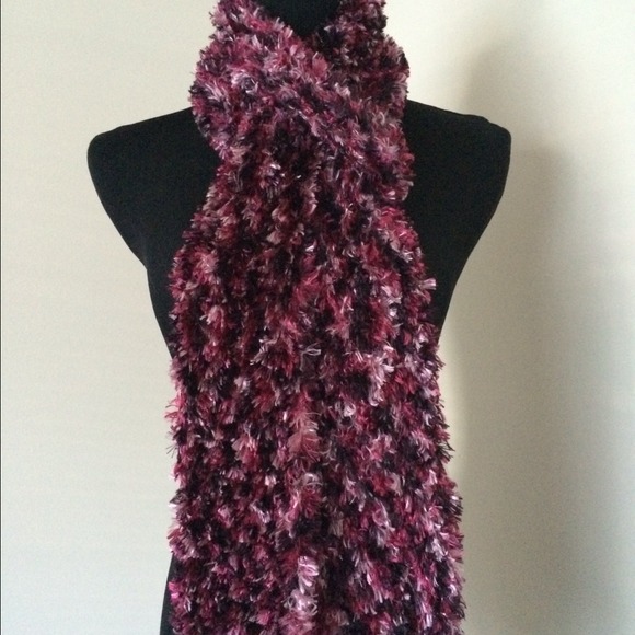 Floral printed (soft touch) scarf