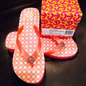 Tory Burch wedge flip flop
