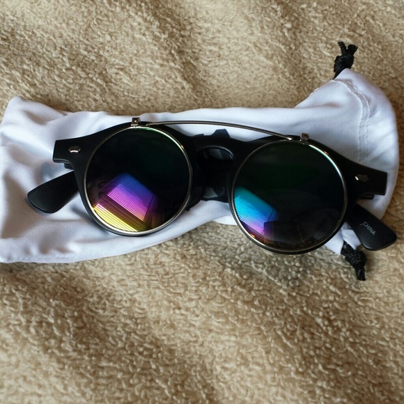 Rainbow round sunglasses