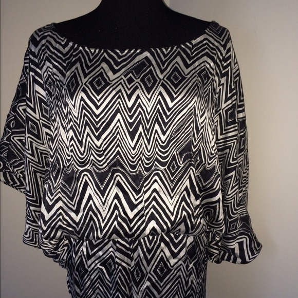 Express Silk zebra striped tunic top