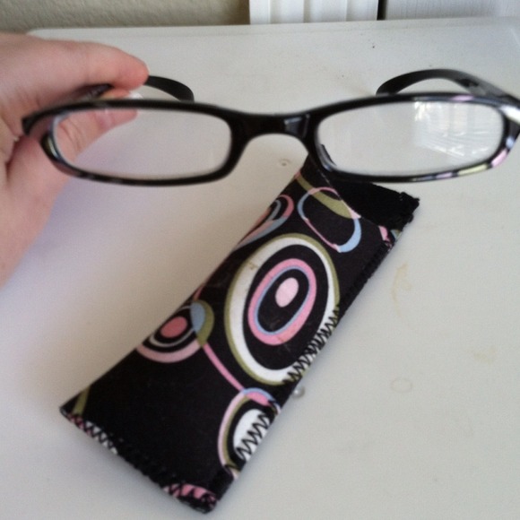 🎉🎉SOLD🎉🎉Fifth Avenue Stylish Reading Glasses📚
