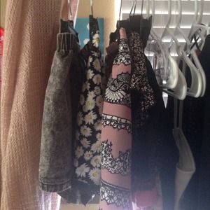 Forever21. Scallop Hemmed Shorts