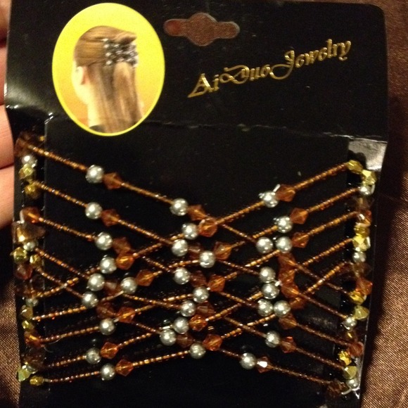 Ai Due Jewelry - Picture 2 of 3