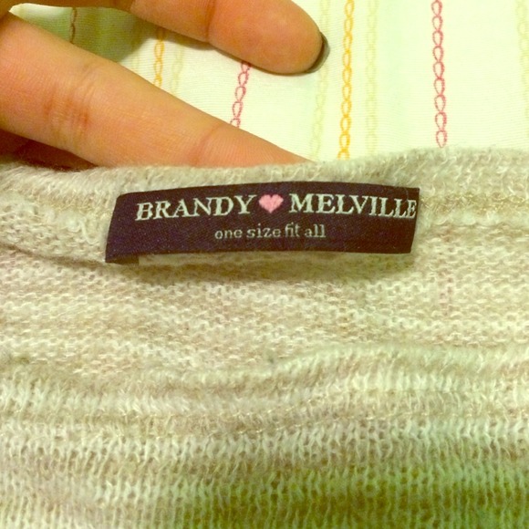 Brandy Melville super slouchy sweater!