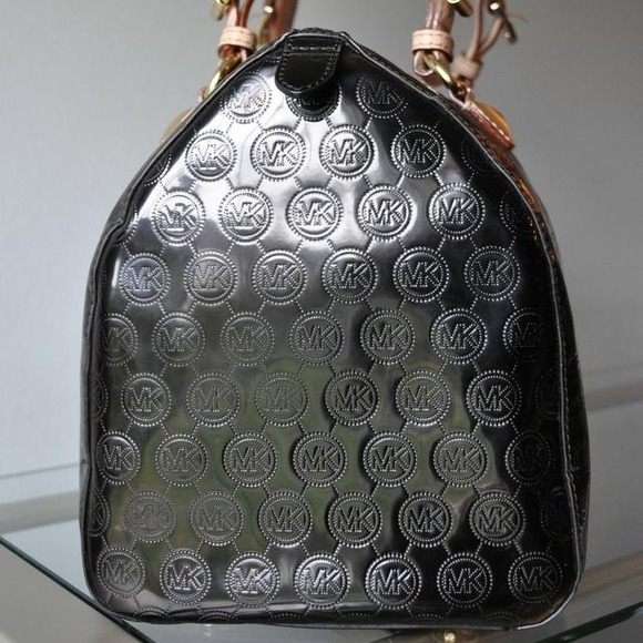 SOLD!Michael Kors Grayson monogram mirror satchel