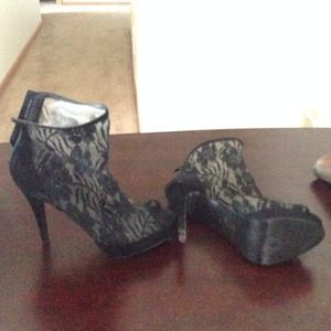 Black laced peep toe booties