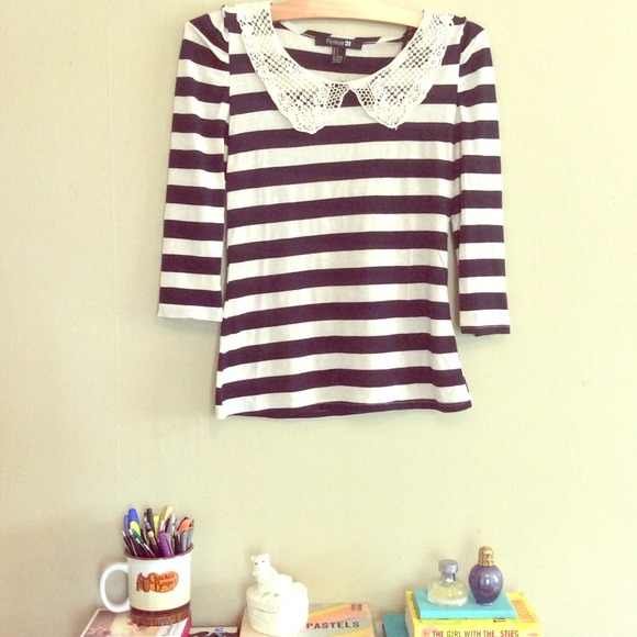 Striped Tee with Crocheted Peter Pan Collar