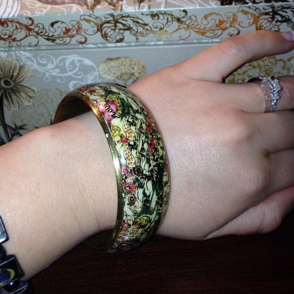 Graphic bracelet - Picture 2 of 2