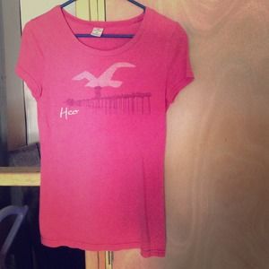 Hollister top🌻
