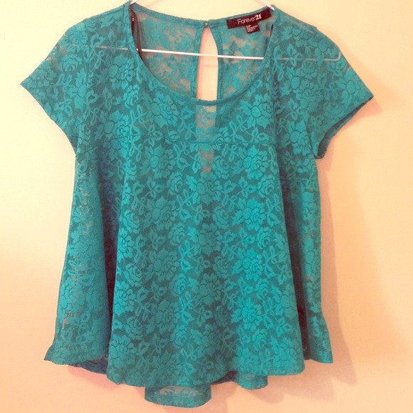 FOREVER 21 CUTE TOP LIKE PEPLUM