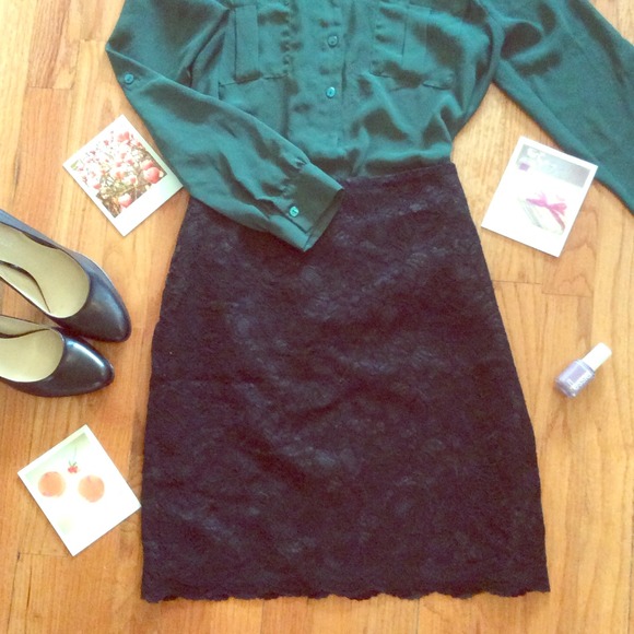 Black Lace Pencil Skirt