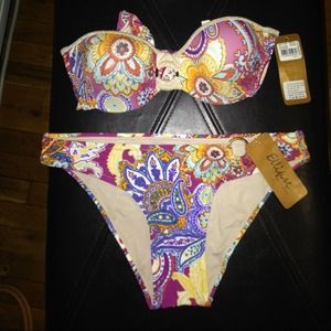 Swim suit