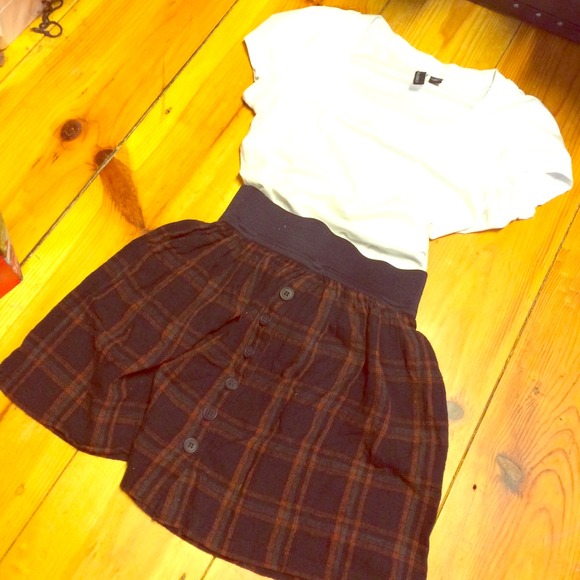 Brandy Melville skirt