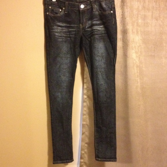 Dark Jeans