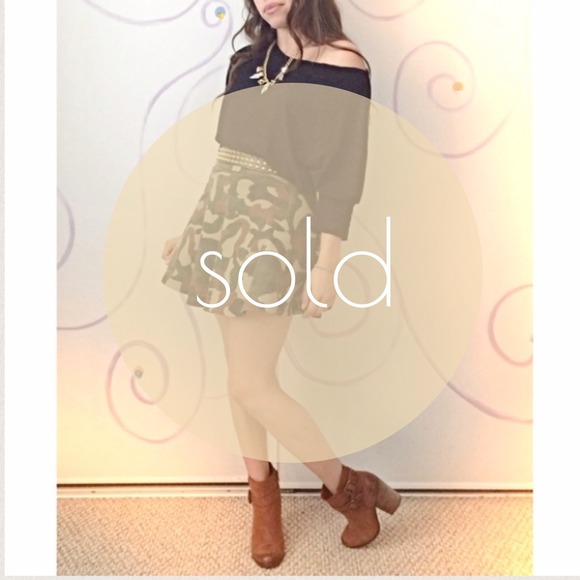 Dresses & Skirts - Camo skirt