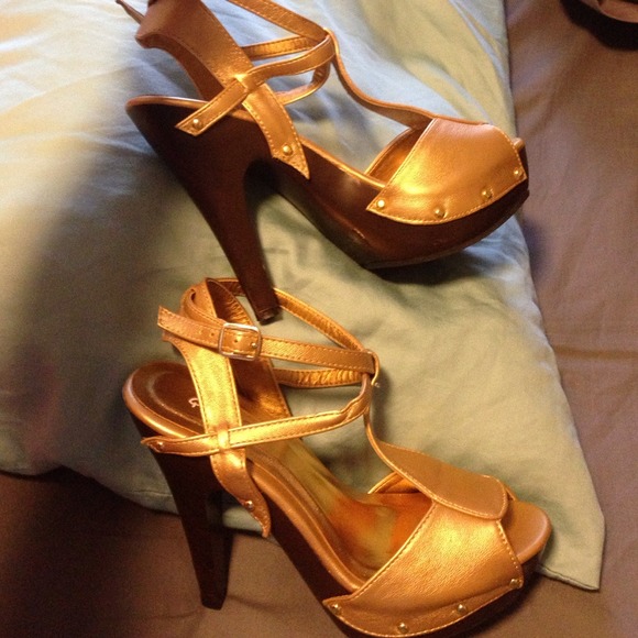 ❌❌SOLD❌❌ - Picture 2 of 4