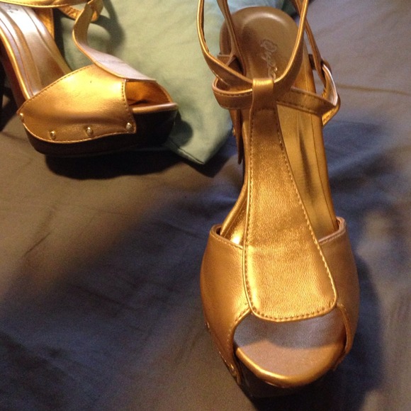 ❌❌SOLD❌❌ - Picture 3 of 4