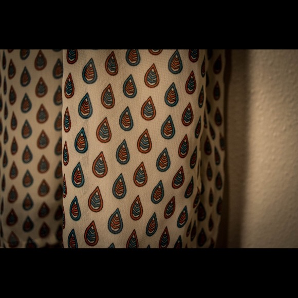 Pattern Dress - Picture 2 of 3