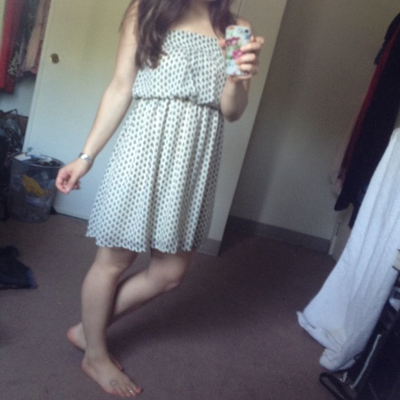 Pattern Dress - Picture 3 of 3