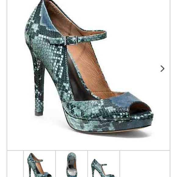 NIB coach peep toe heel