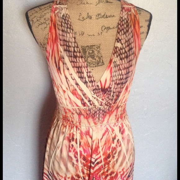 NEW Graphic Print Maxi. NWOT/No Trades - Picture 2 of 4