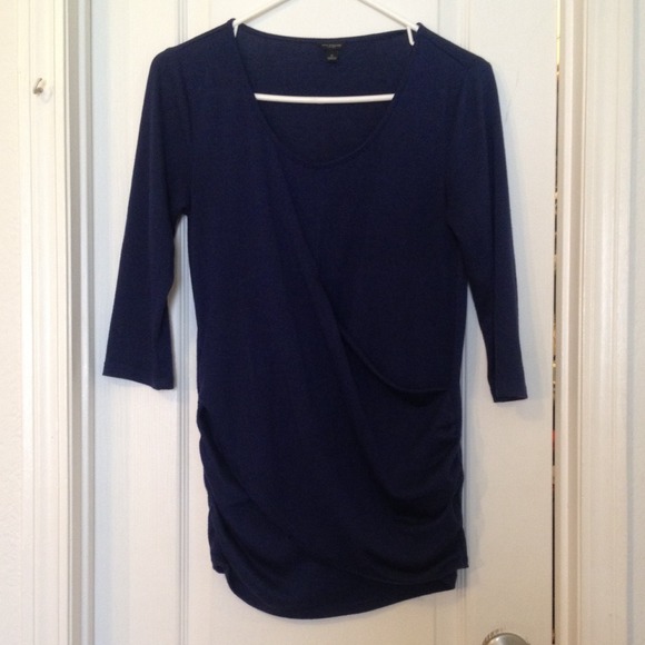 Ann Taylor 3/4 sleeve dark blue top!