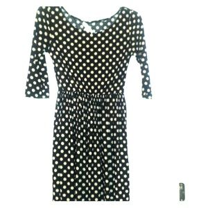 POKA DOT DRESS (Nwot)