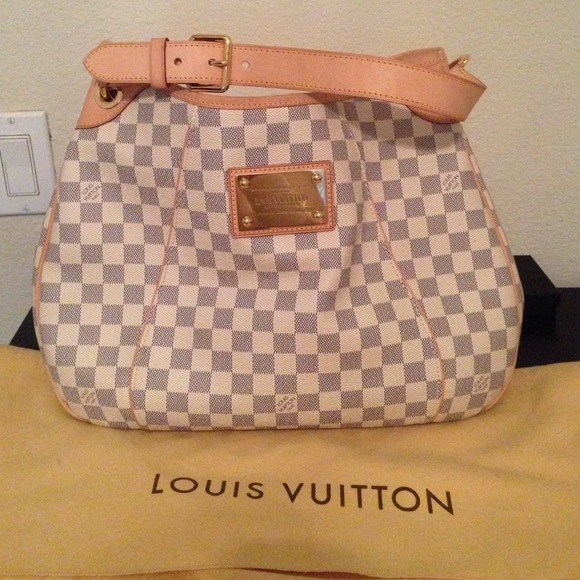 Louis Vuitton Handbags - AUTHENTIC Louis Vuitton Galliera Pm