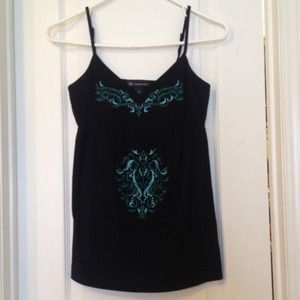 💖Reduced💖 INC black v-neck tank with fun design!