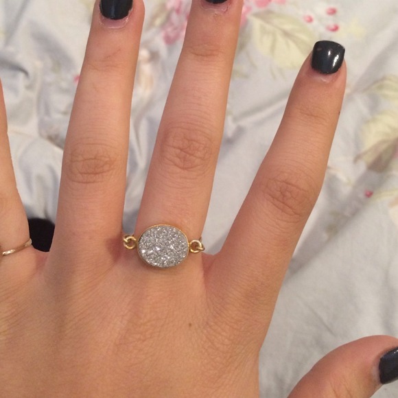 Jewelry - Druzy ring
