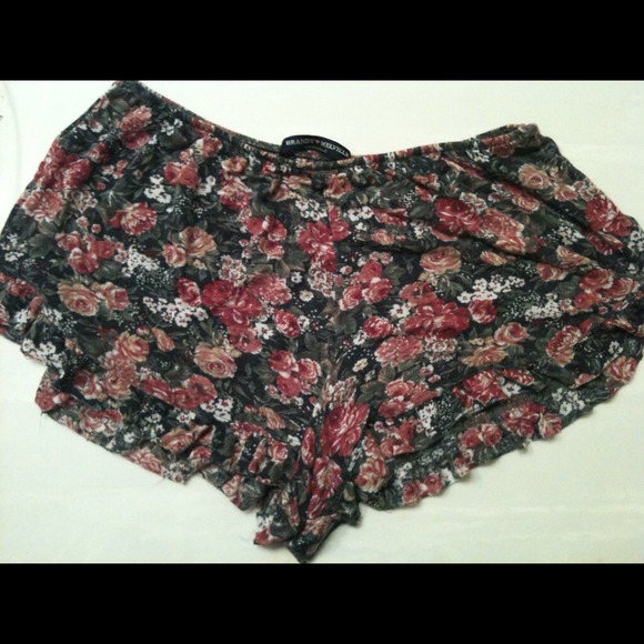 RARE floral vodi shorts