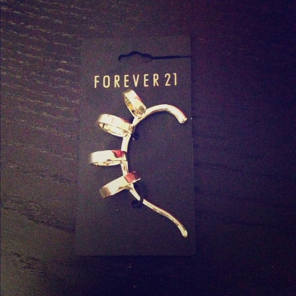 Forever 21 cuff earring