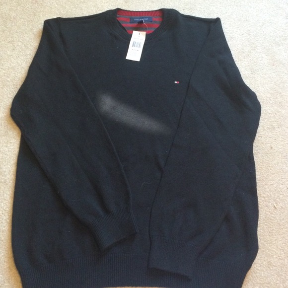 Tommy Hilfiger Sweaters - Black Tommy Hilfiger sweater