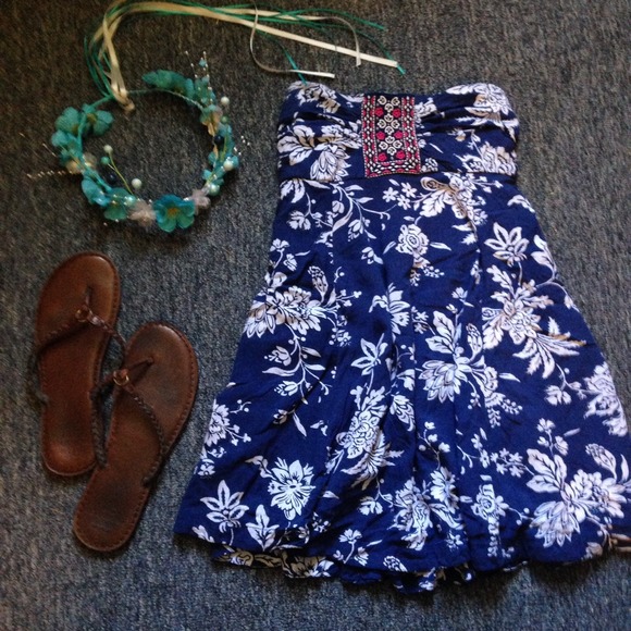 Abercrombie Hawaiian mini dress - Picture 1 of 1