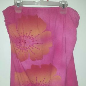 Crop top and sleeveless shirt