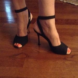 MANOLO BLAHNIK Black