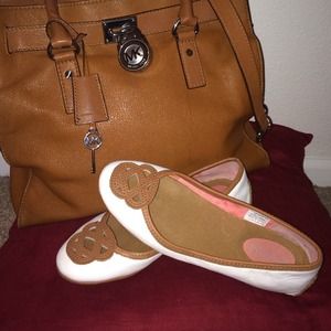 Preppy sperry white flats