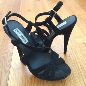 Steve Madden suede Uptowwn pumps