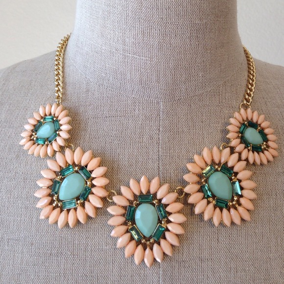 Peach and Mint statement necklace NEW