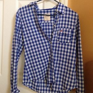 ❌❌SOLD❌❌Hollister Gingham Shirt size Small!