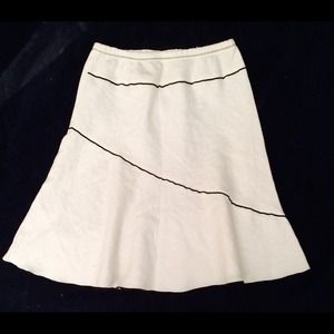 UNIFORM - John Paul Richard WHITE LINEN SKIRT
